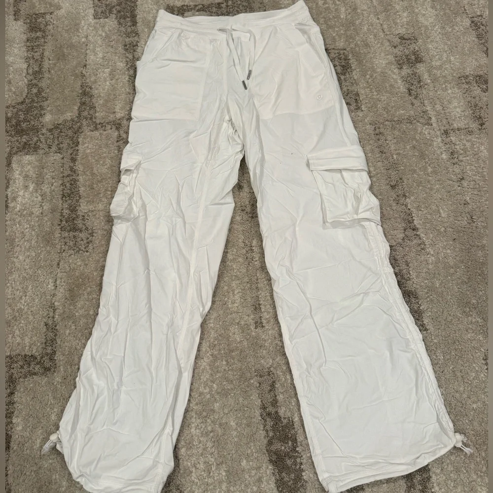 lululemon athletica White Wide-Leg Cargo Joggers